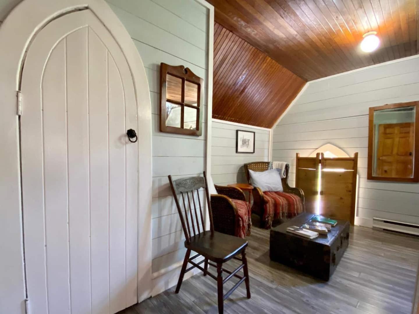 Unique Stay! Converted Church In Idyllic Location セントジョンズ エクステリア 写真