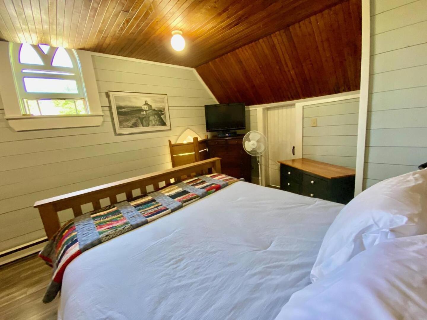 Unique Stay! Converted Church In Idyllic Location セントジョンズ エクステリア 写真