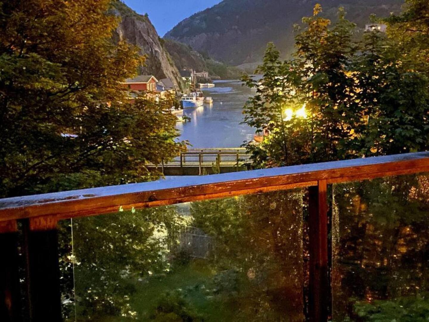 Unique Stay! Converted Church In Idyllic Location セントジョンズ エクステリア 写真